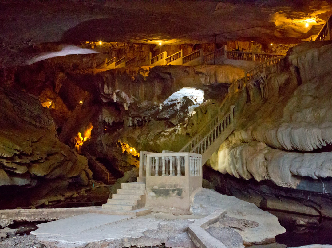 Tham Nang Aen Cave景点图片