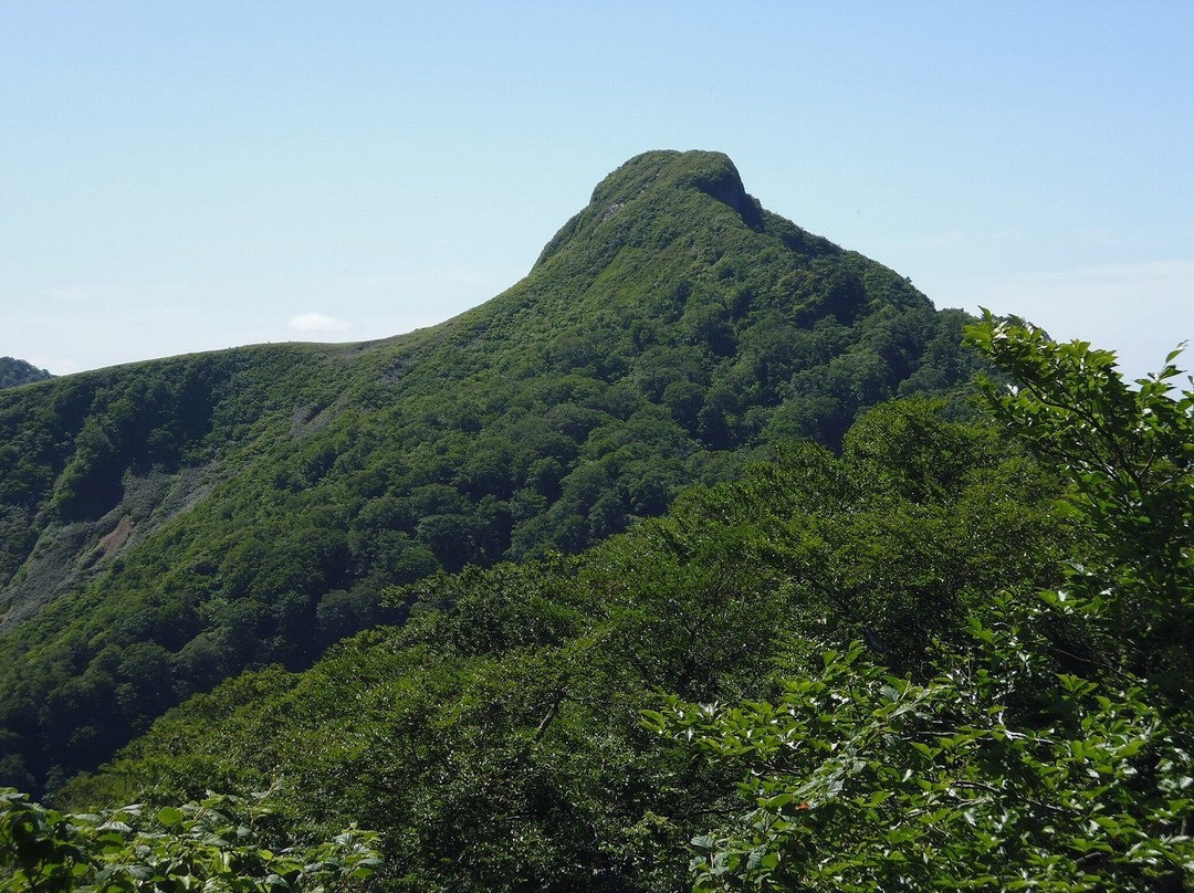 Mount Kanmuri Trail景点图片