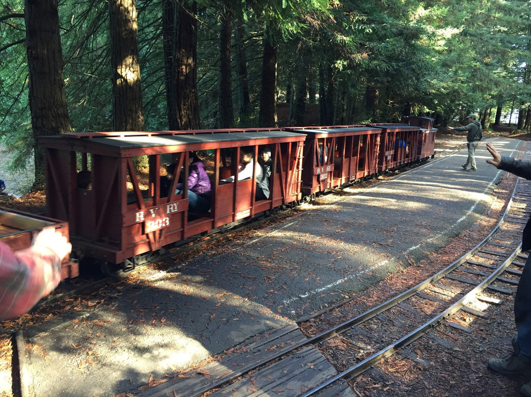Orinda旅游景点-Redwood Valley Railway