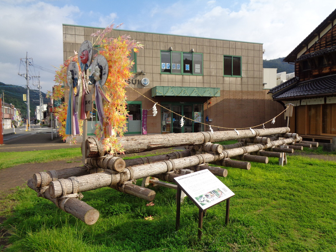 Suwa Shrine Ceremony Pillar Festival Replica景点图片