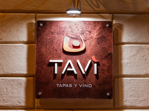 tavì