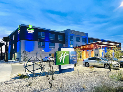 Holiday Inn Express & Suites Blythe By IHG主图