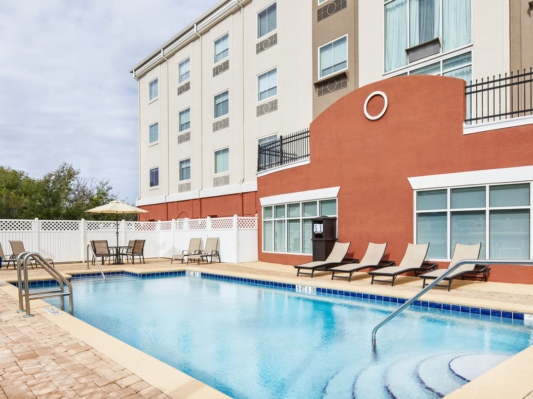Holiday Inn Express & Suites Palatka Northwest By IHG主图