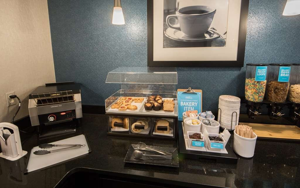 Hampton Inn Lakeland主图