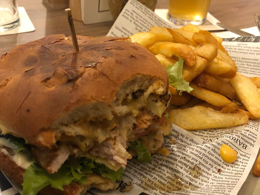 The Cavill Hotel-冲浪者天堂必去景点