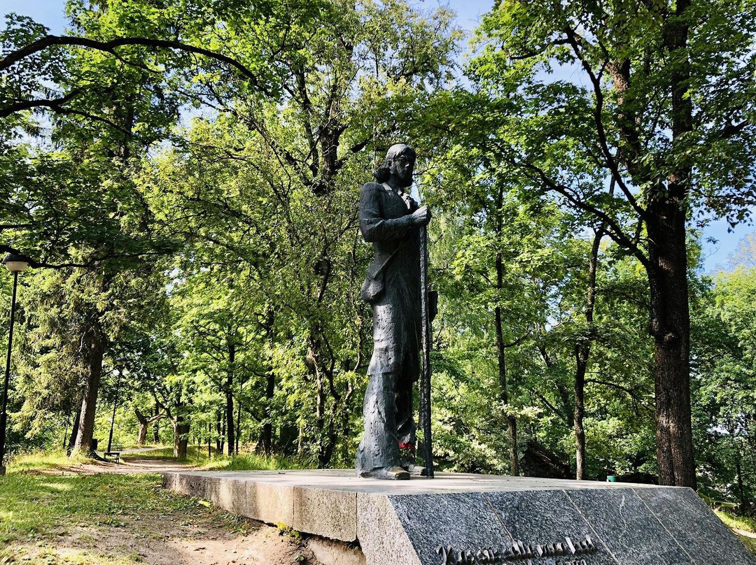 Monument to Kristjan Jaak Peterson景点图片