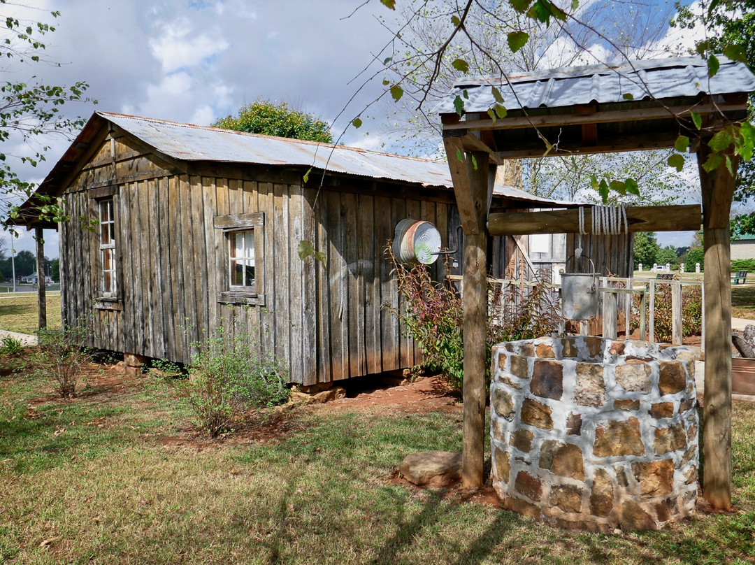 Jesse Owens Museum-Danville必去景点