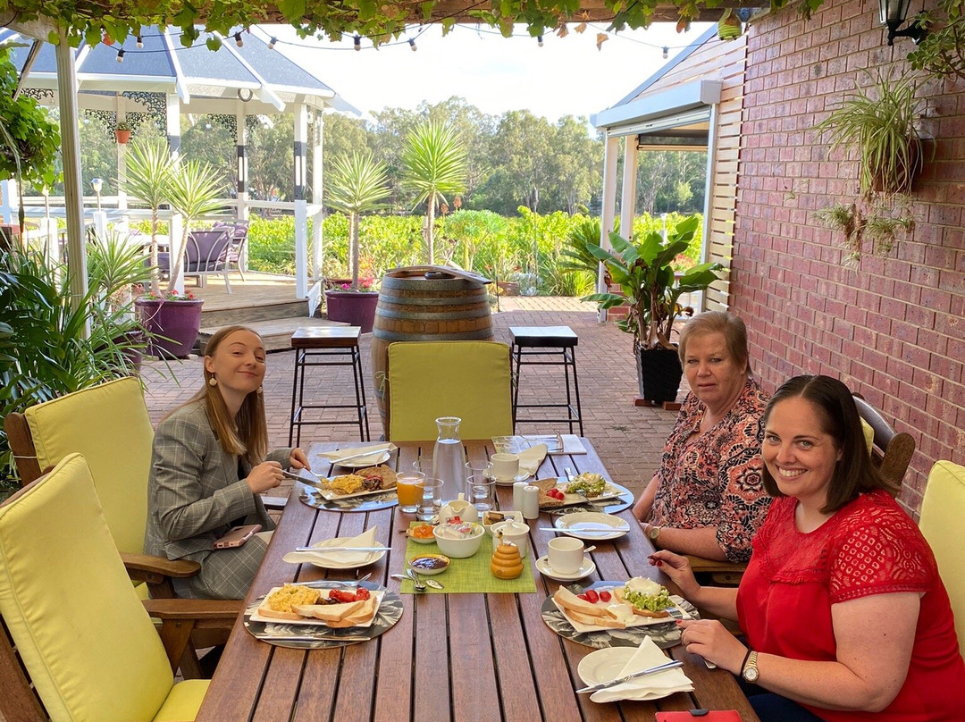 Bed & Breakfast at Tiffany's主图