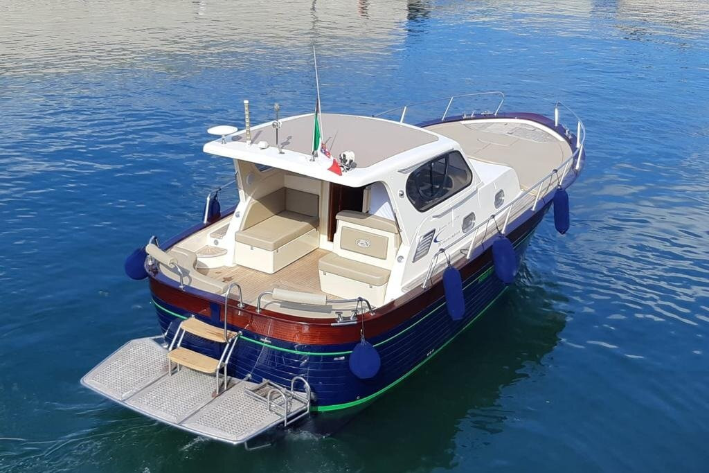 Bassa Marea Boat Charter-马萨卢布伦塞必去景点