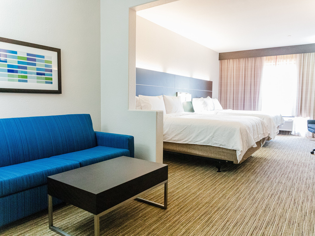 Holiday Inn Express & Suites Greenville By IHG主图