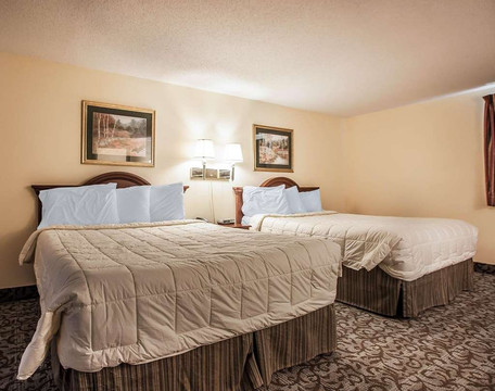 伊克诺旅馆牛顿主图