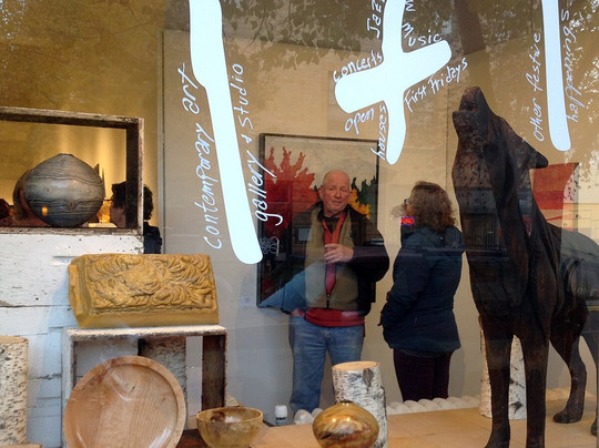 1+1=1 Gallery-赫勒拿必去景点