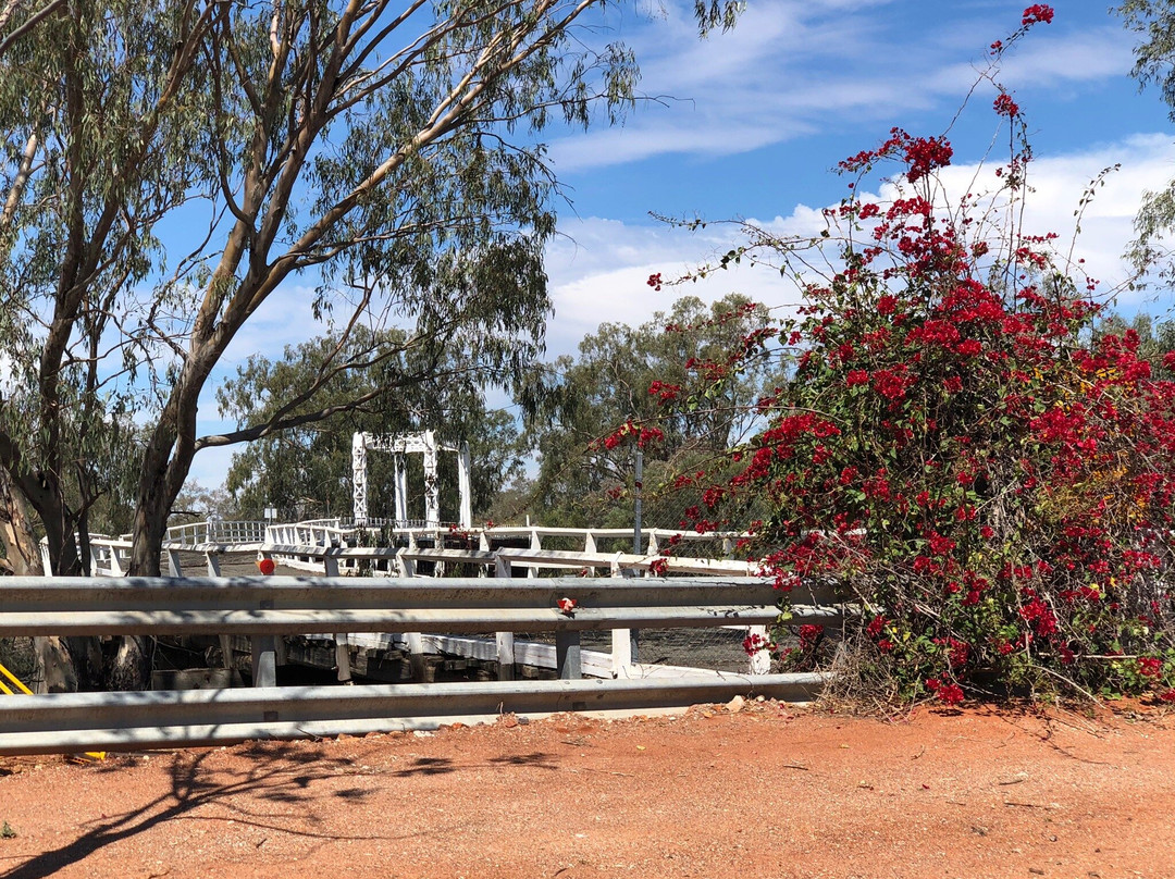 Bourke Bridge Inn主图