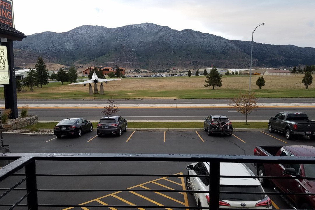 Copper King Hotel & Convention Center主图