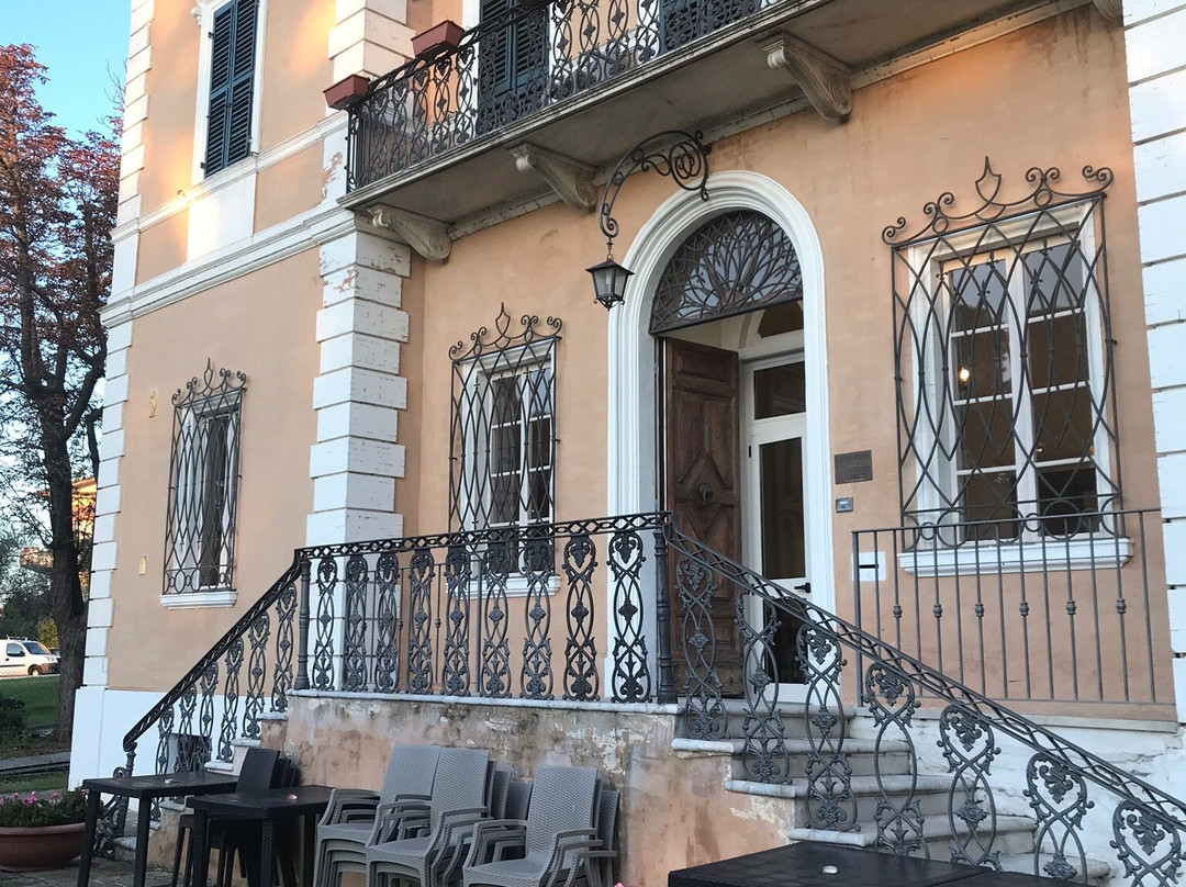 Chiaravalle酒店住宿-Tenuta Villa Colle Sereno