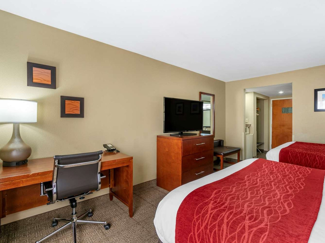 Comfort Inn Six Flags St. Louis主图