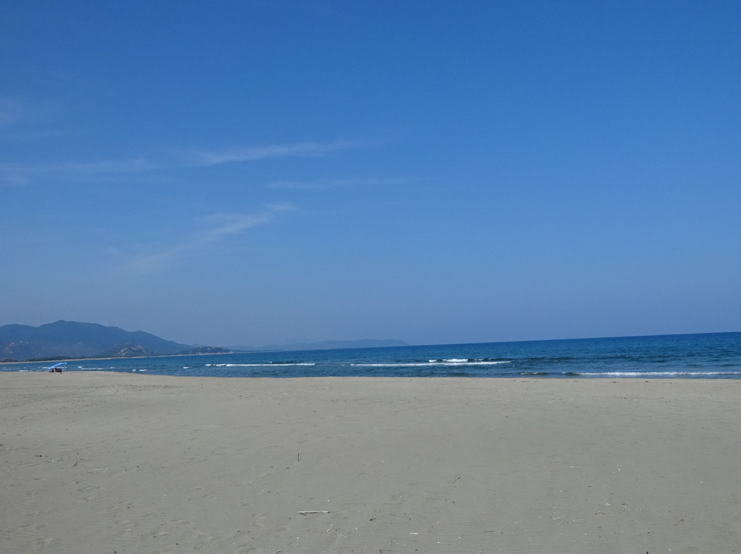 Spiaggia di Feraxi-Muravera必去景点
