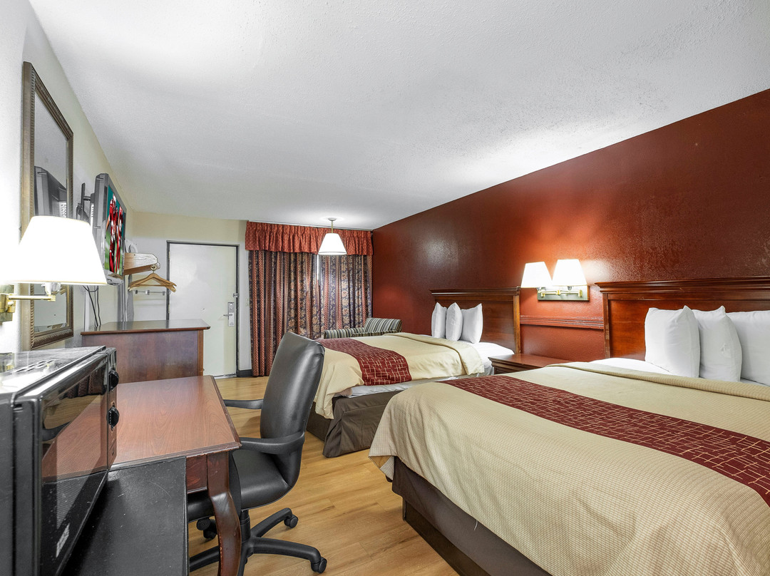 Red Roof Inn Dillon, SC主图