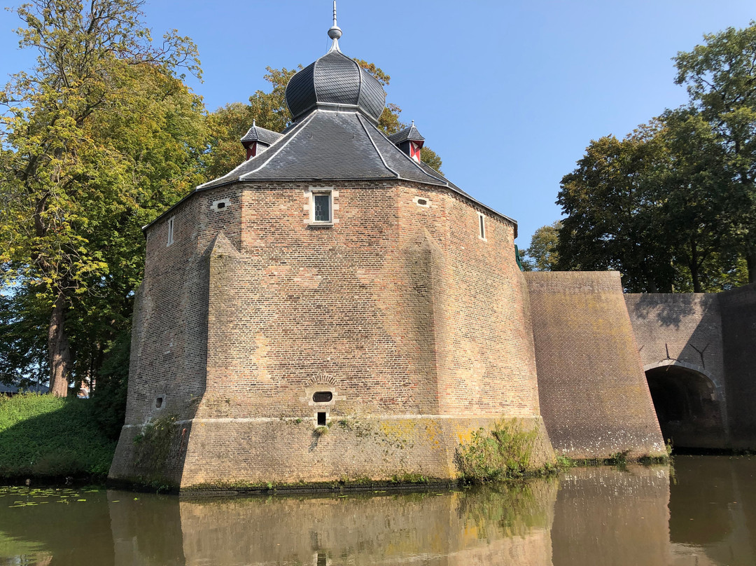 Kasteel Van Breda景点图片