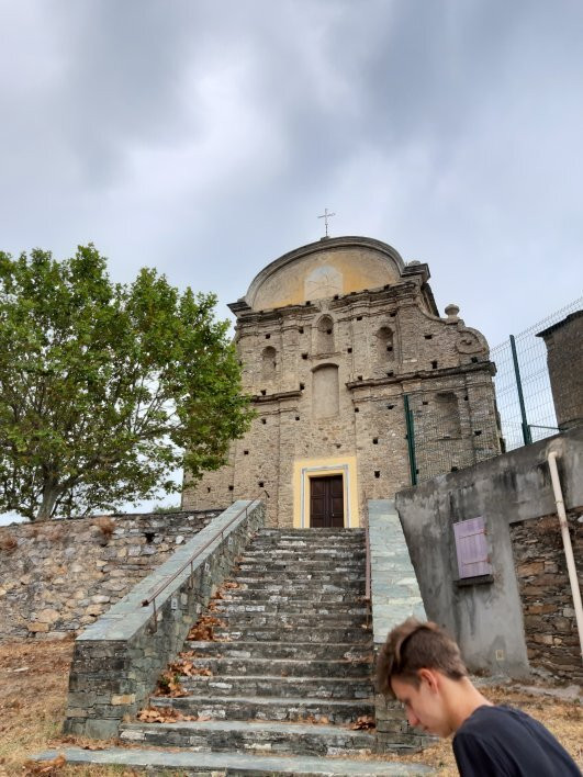 Eglise Saint-Martin-Patrimonio必去景点