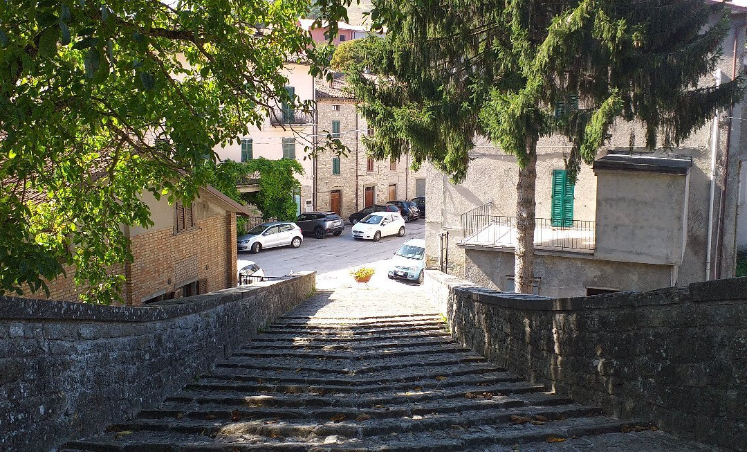 Ponte Medievale-Apecchio必去景点