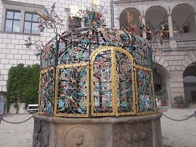 Statni Hrad a Zamek Jindrichuv Hradec-英吉夫必去景点