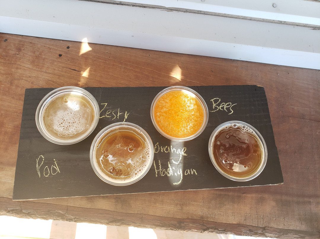 River Road Brewing and Hops景点图片