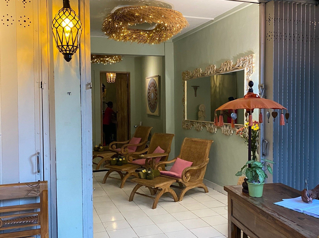 Sumatra Orangutan Tours-武吉拉旺必去景点