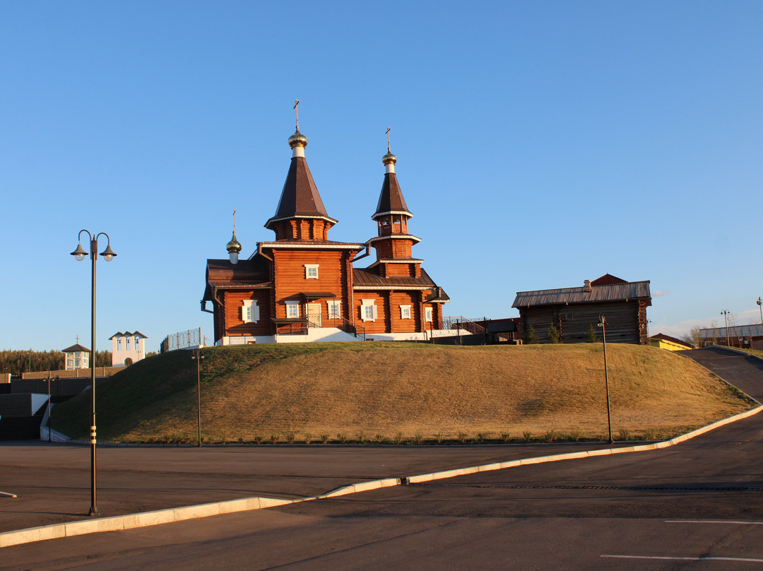 Kul'turno-Prosvetitel'skiy Tsentr Imeni Svyatitelya Innokentiya-Anga必去景点