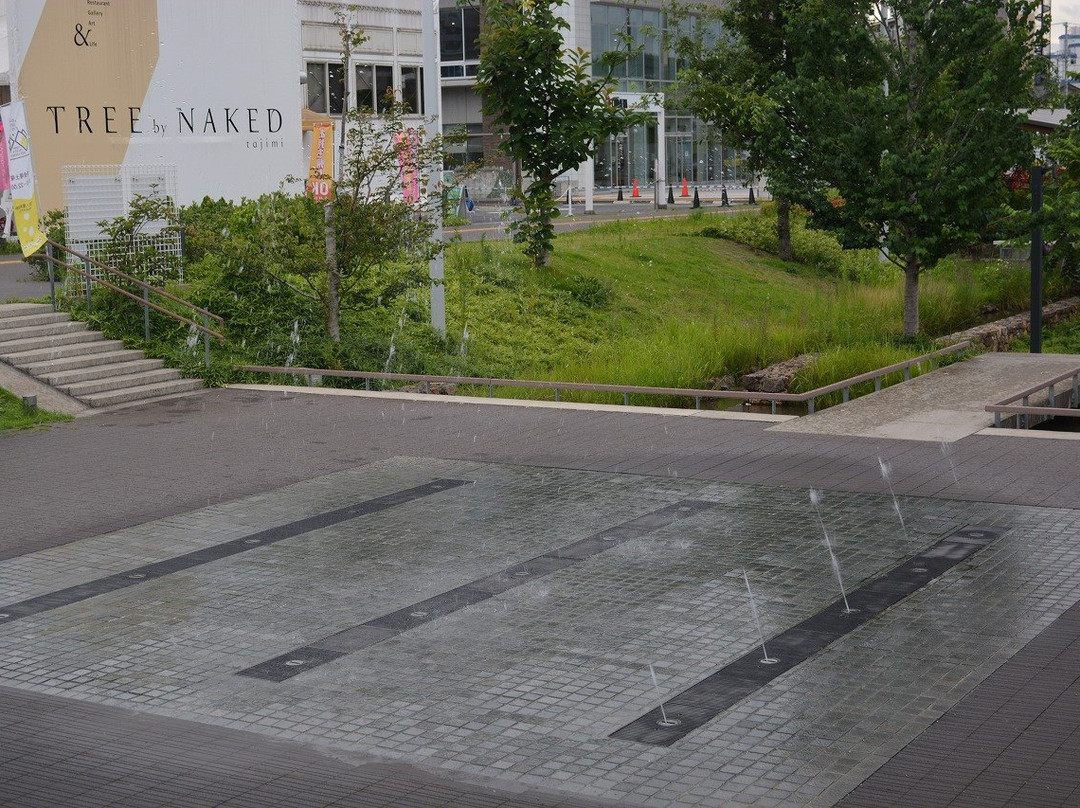Kokeiyosui Square-多治见市必去景点