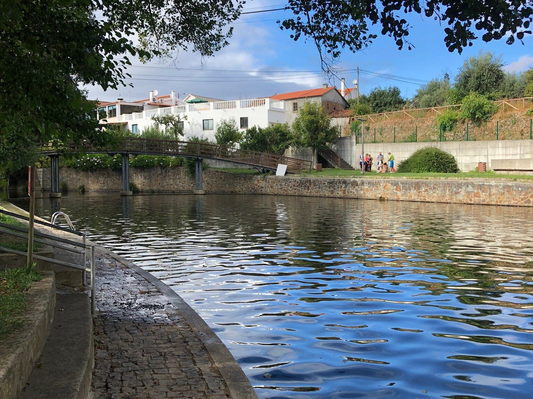 Praia Fluvial Mosteiro景点图片