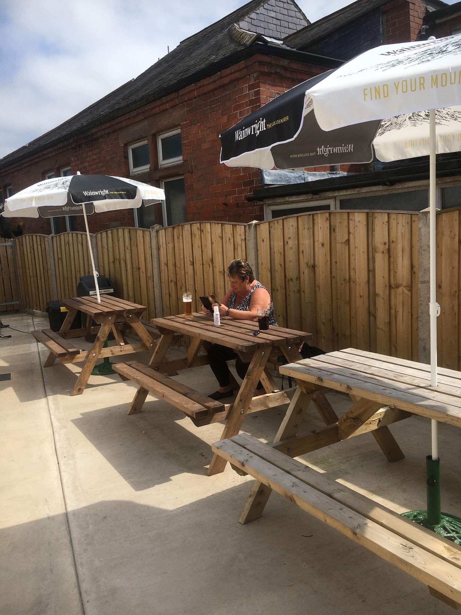 The Kings Arms-官方