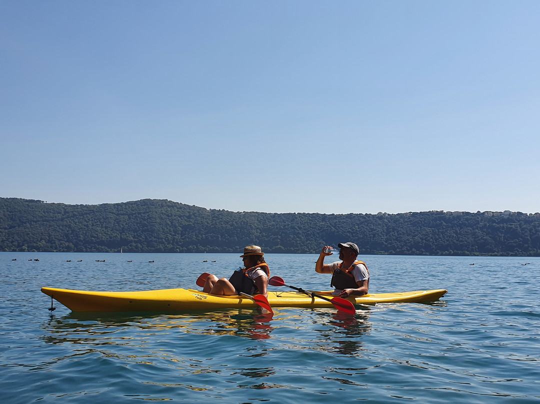 Canoa Kayak Academy-冈多菲堡必去景点
