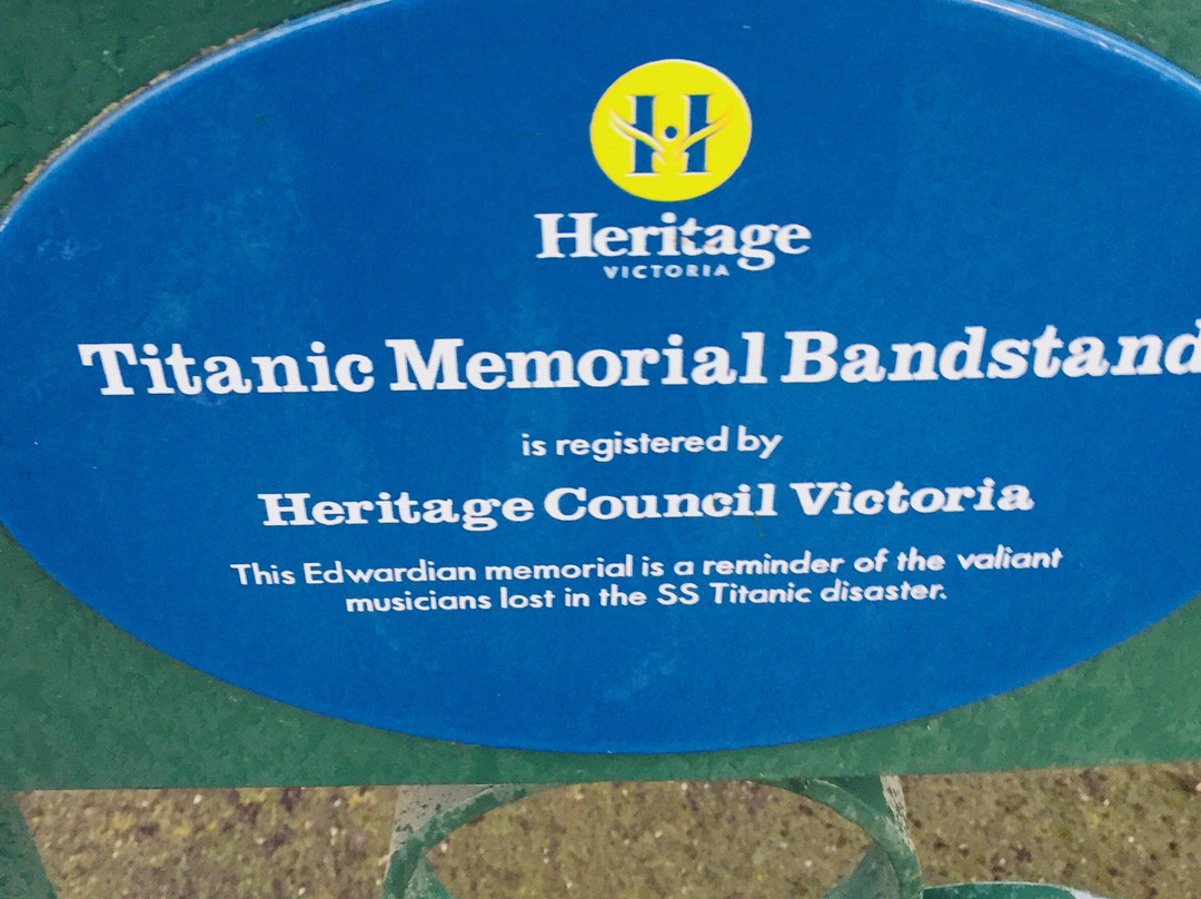 The Titanic Memorial Bandstand景点图片