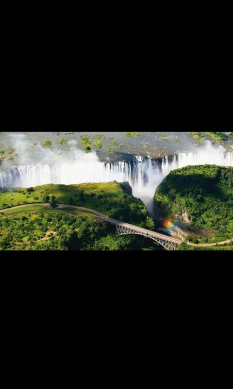 Divine Travel and Tours-李文斯顿必去景点