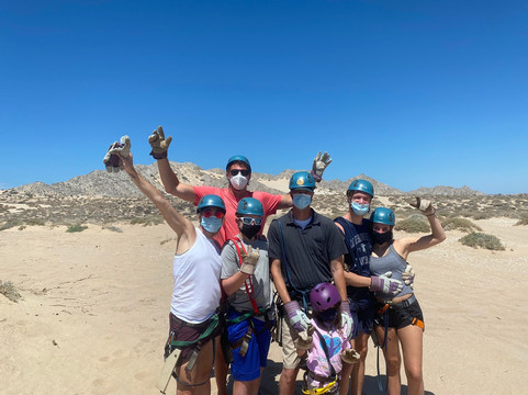 Rocky Point Ziplines-佩纳斯科港必去景点