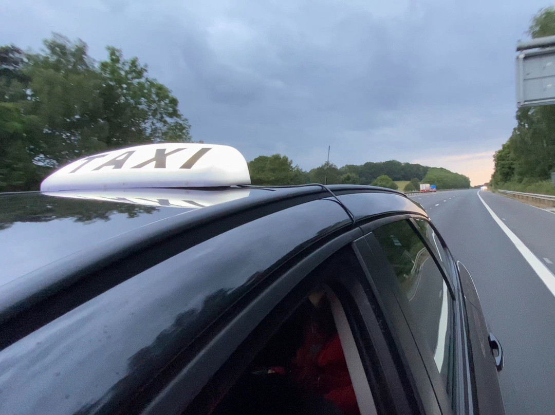 SAS Taxis Ltd景点图片