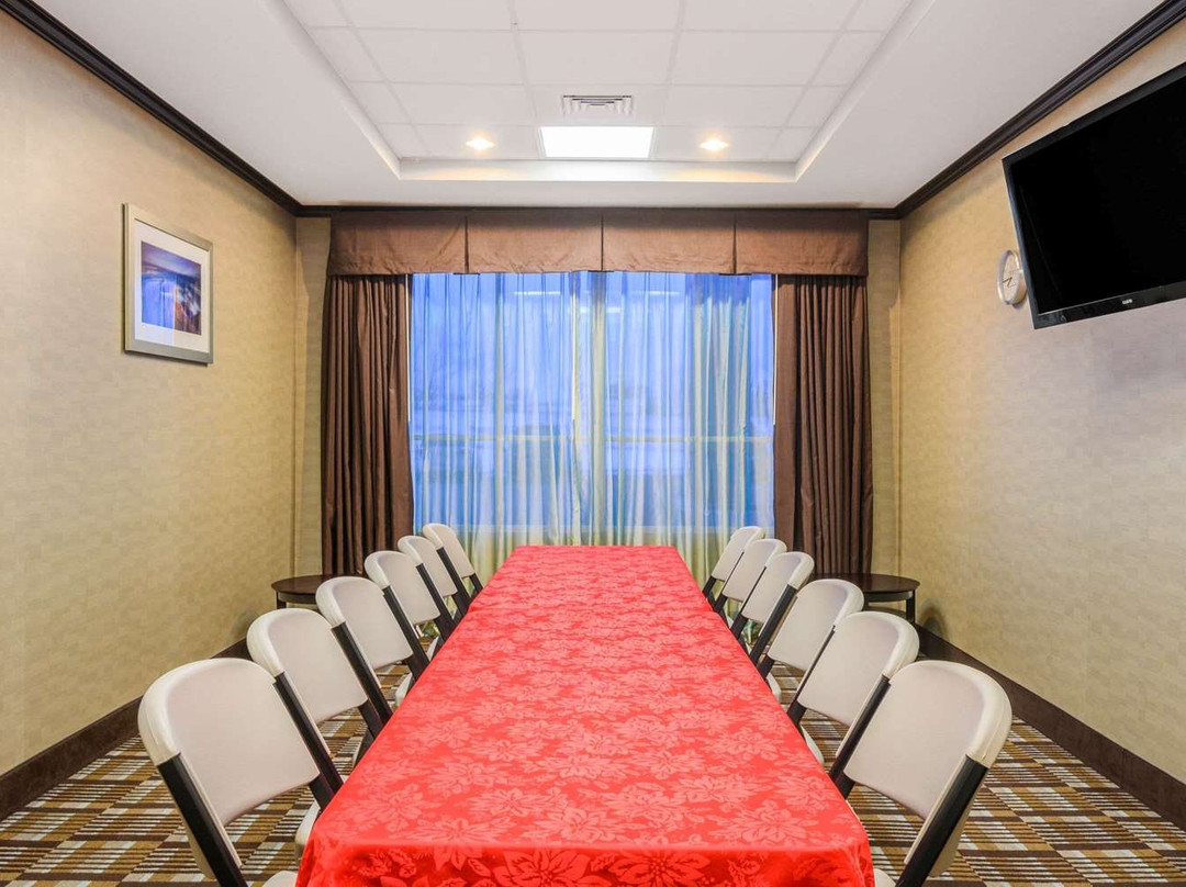 La Quinta Inn & Suites By Wyndham Glendive主图