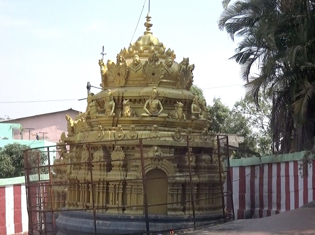 Gavi Gangadhareshwara Temple景点图片