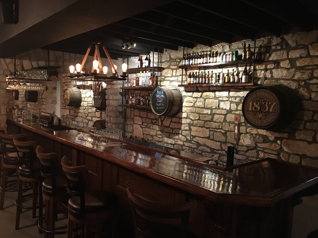 Hermann 1837 Cellar Bar and Grill