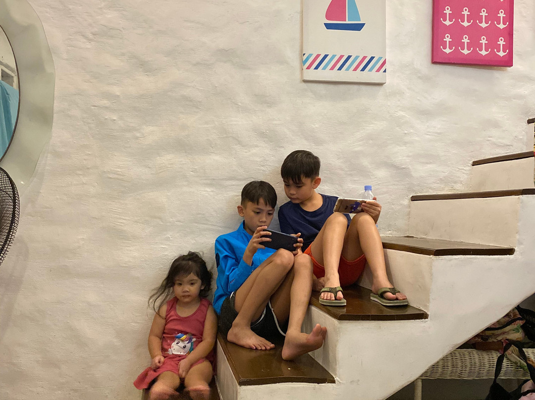 BlueCoco Baler Beach House主图