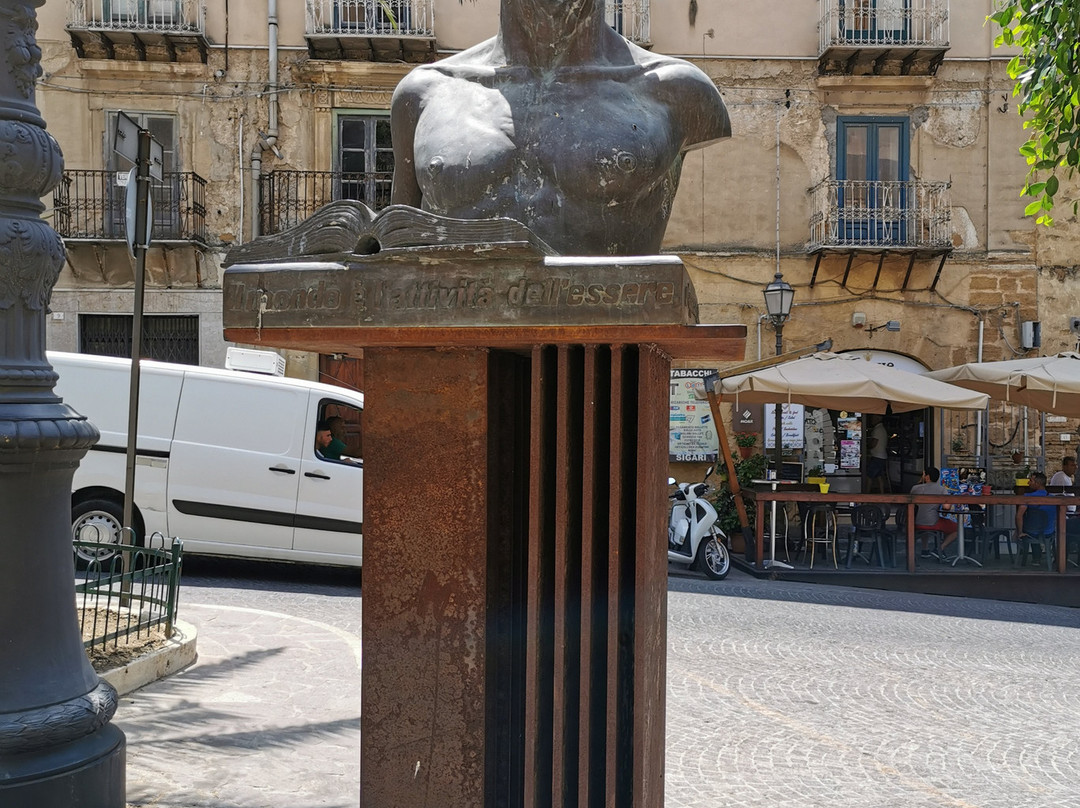 Piazza Pirandello景点图片