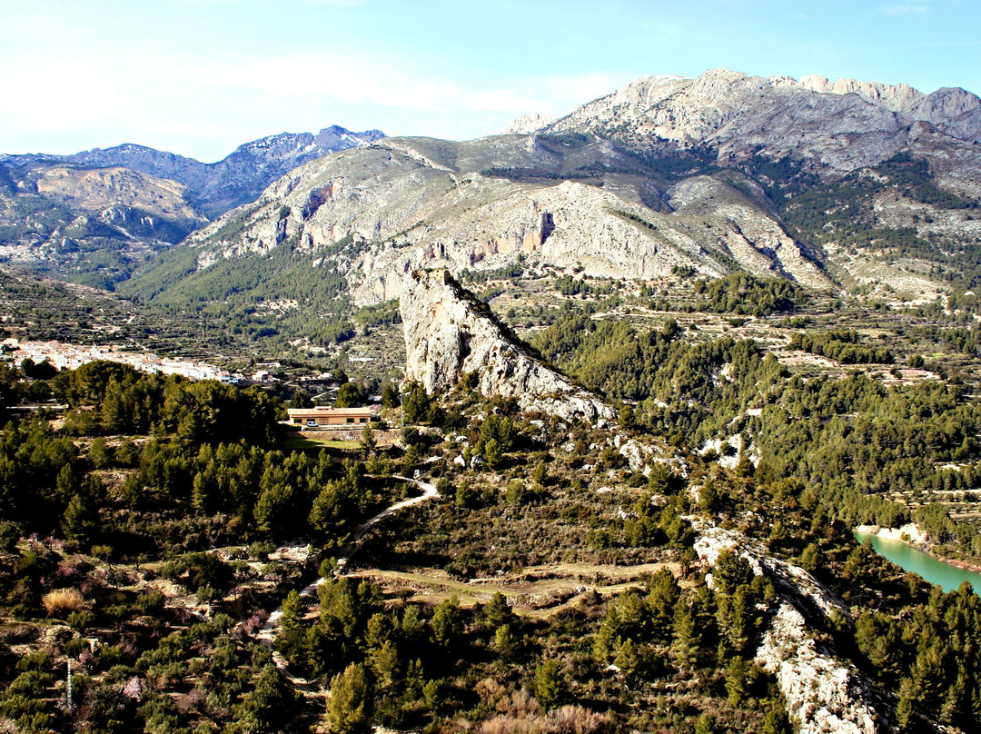 Mirador Penya del Cullerot景点图片