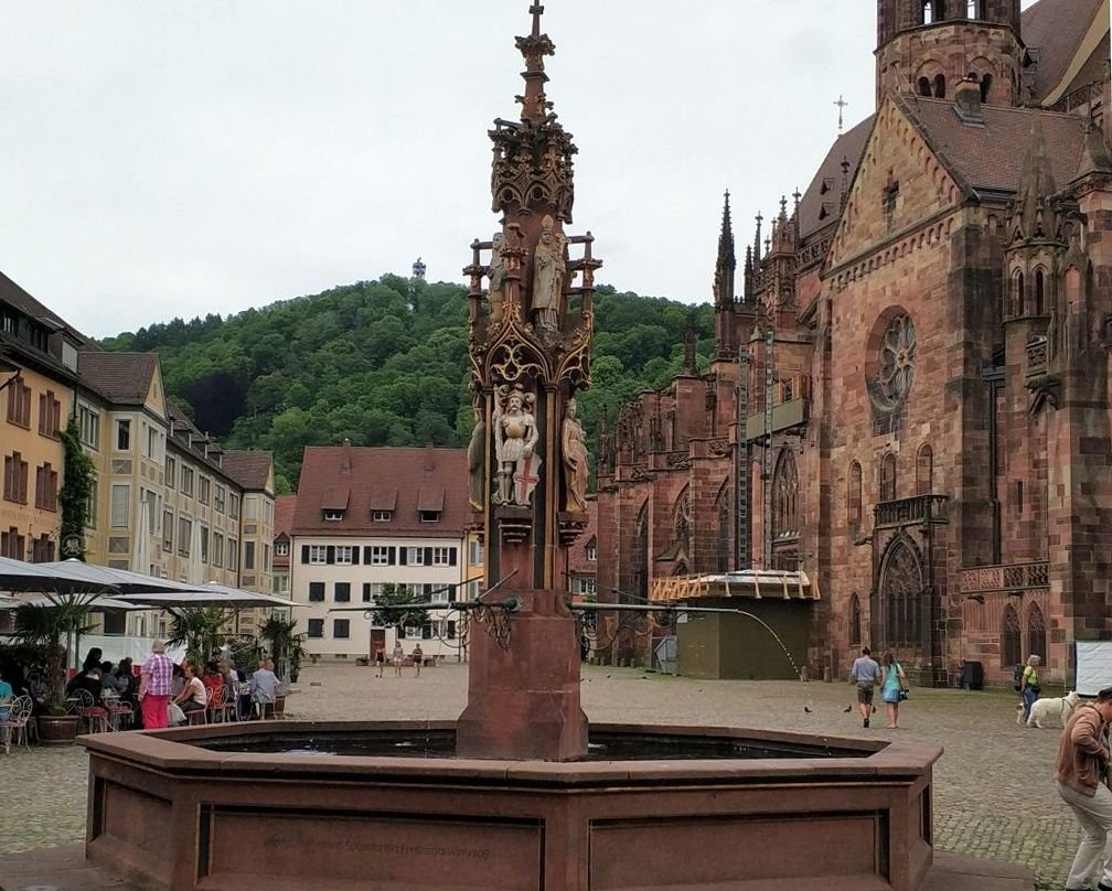 Fischbrunnen-佛莱堡必去景点