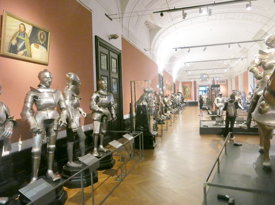 Collection of Old Musical Instruments-维也纳必去景点