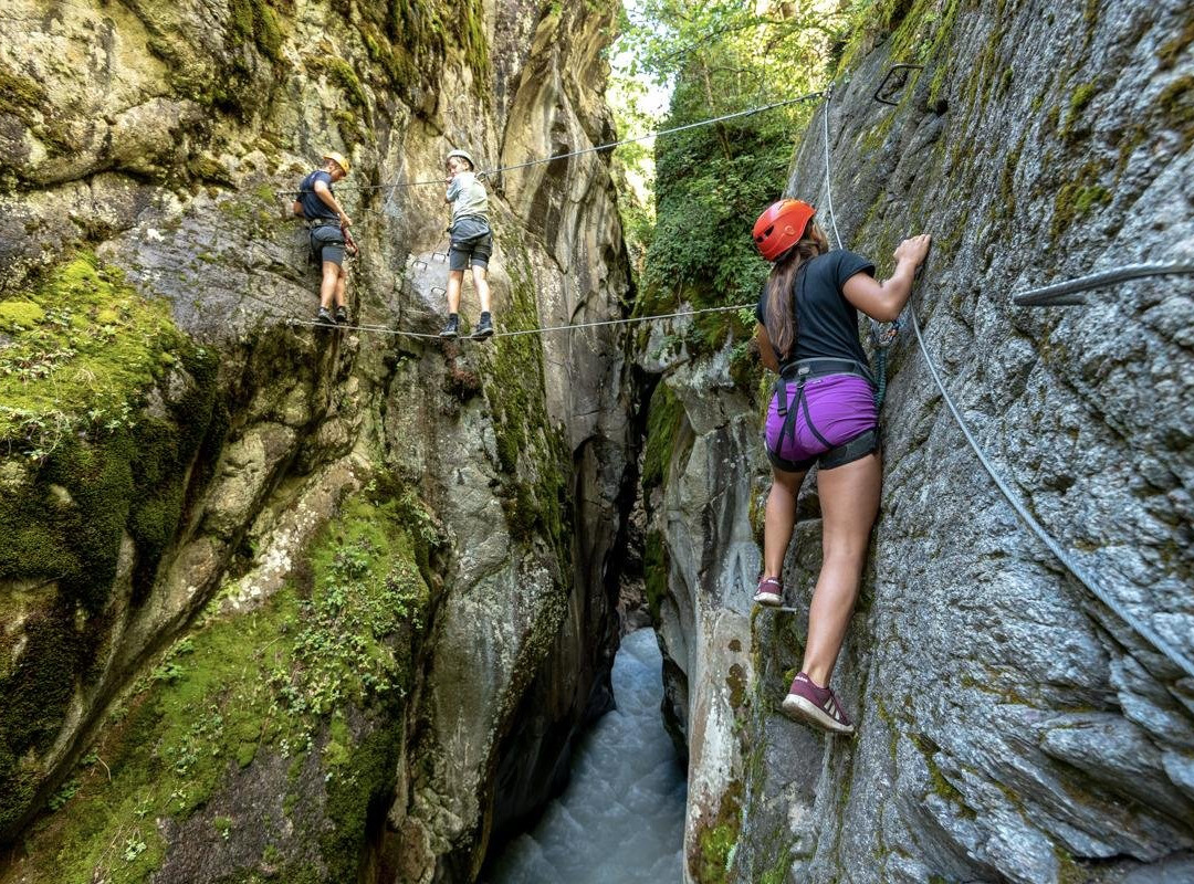 CRUX Outdoor & Education-Freissinieres必去景点