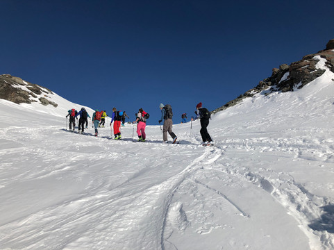 Martinez Bastien-莱苏什必去景点