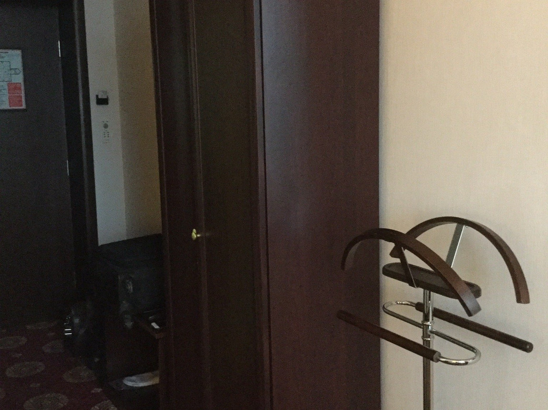 Arm Premier Hotel主图
