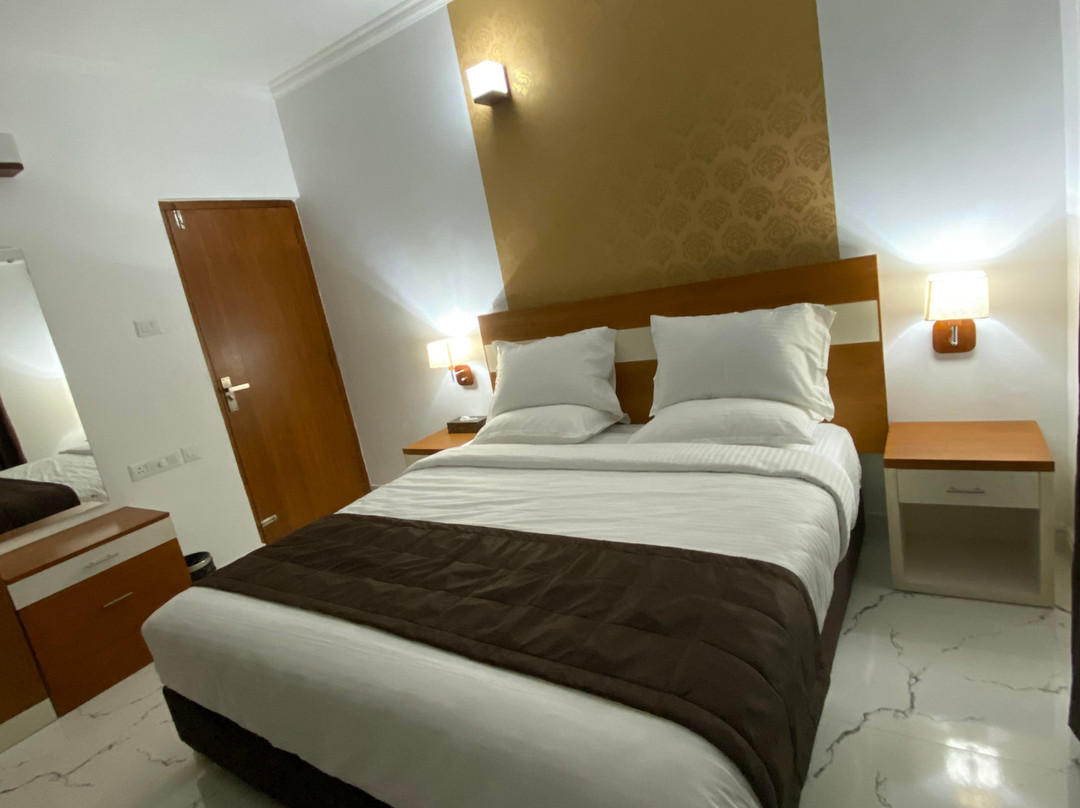 Utsavam Hotel Apartments主图