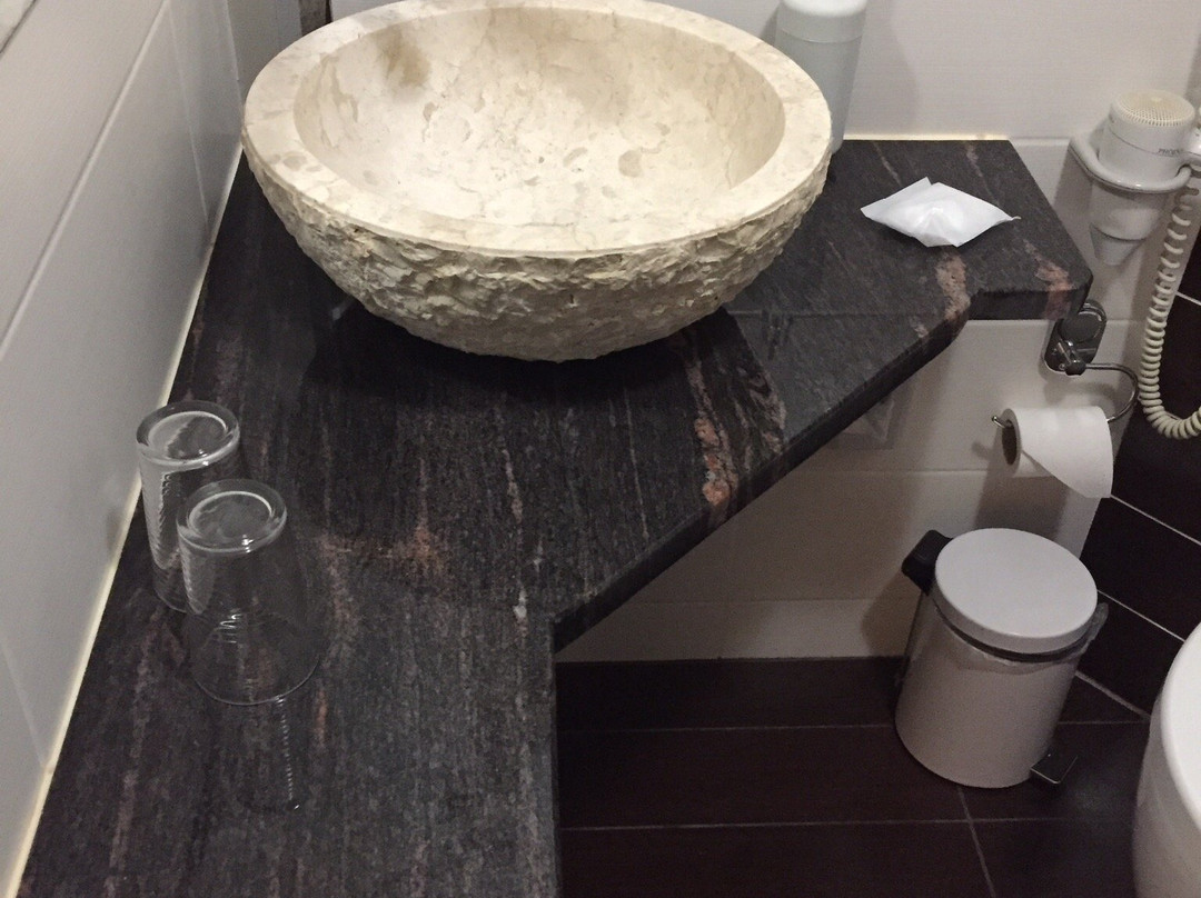 施万恩维赫酒店主图